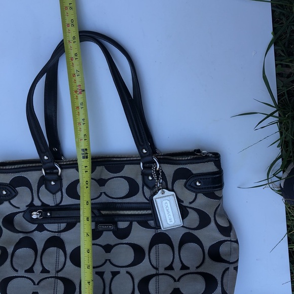 Coach Daisy Signature Outline Emma Metallic Shoulder Bag - Picture 10 of 12